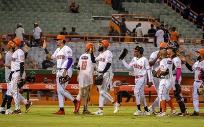 Toros del Este: destrozan a las Estrellas con 11 hits