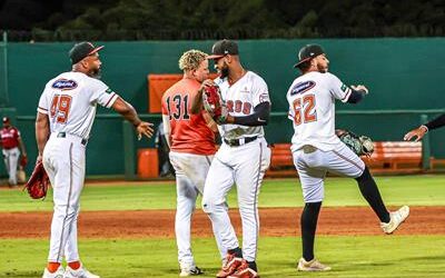 Toros muestran poderío en su inicio del round robin; vencen Gigantes