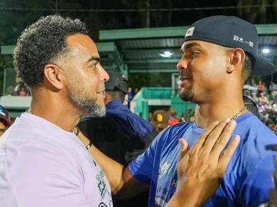 Cruz ve en J-Rod una cosecha de su siembra filantrópica