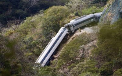 Tren Interoceánico viajaba a exceso de velocidad cuando se descarriló