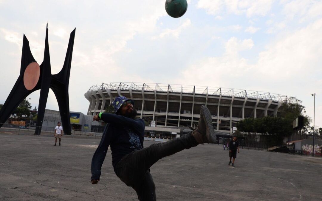 México proyecta otras tres monedas conmemorativas del Mundial 2026
