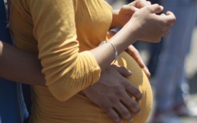 Más de 260 niñas embarazadas sufrieron complicaciones de salud graves en 2025