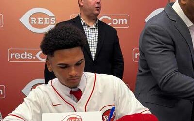 Cincinnati recluta al prospecto Ángel Núñez Jr. por US$3 millones