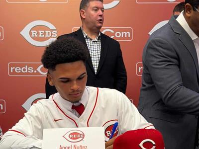 Cincinnati recluta al prospecto Ángel Núñez Jr. por US$3 millones