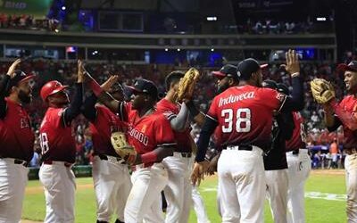 Escogido conquista la corona 18 de la pelota invernal dominicana