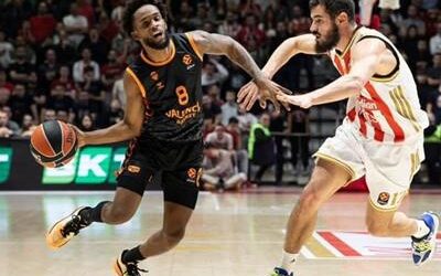 Euroliga: La defensa del Valencia neutraliza a París y decide el duelo