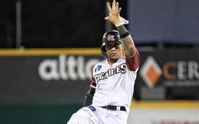 Ismael Munguía:  calienta con madero la Lidom