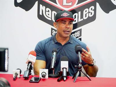 Lidom: Carlos Peña, un debut exitoso como gerente