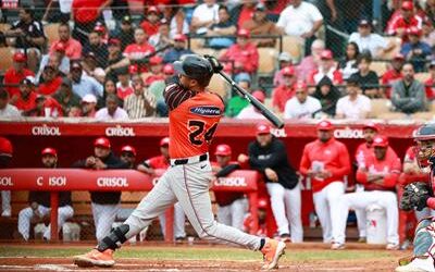 LIDOM: Toros del Este vencen a los Leones y empatan en primero