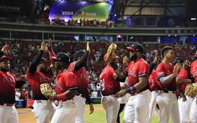 Los Leonel del Escogido derrotan a los Toros y se coronan campeones