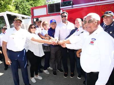 Nelson Cruz: Jornada social en Montecristi beneficia a miles