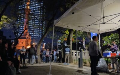 Capitalinos esperan horas por vacuna contra sarampión