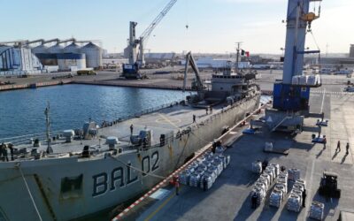 México envía dos buques con ayuda humanitaria a Cuba