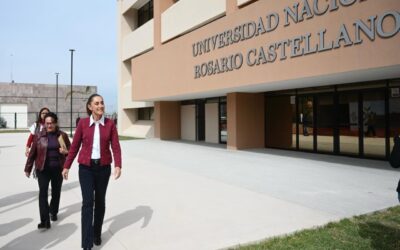 Sheinbaum anuncia becas de transporte para estudiantes de la Universidad Rosario Castellanos