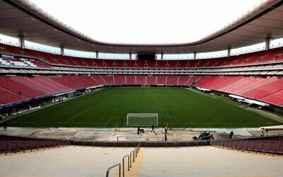 Suspenden tres partidos de fútbol en México por violencia