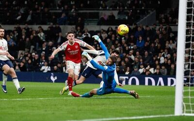 Arsenal se afirma en la cima de la premier tras ganarle al Tottenham