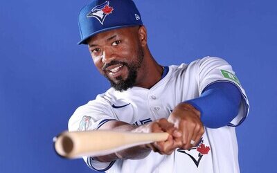 Eloy Jiménez se juega su último chance de quedar en MLB