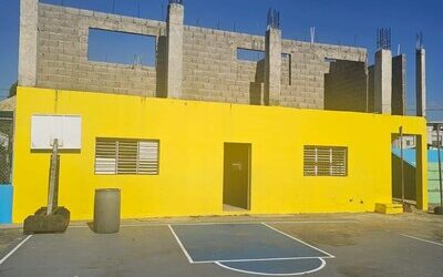 Inician trabajos de techado Club Hugo Kunhardt en Puerto Plata