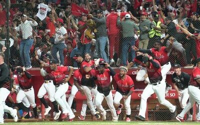 Los Leones del Escogido cumplen 105 años, este martes
