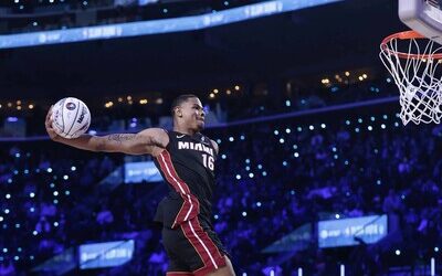 NBA: Keshad Johnson se corona Rey del Slam Dunk Contest