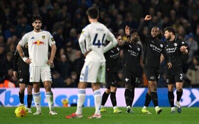 Premier League: Manchester City cumple en Leeds y presiona
