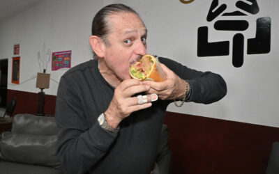 Teo González es feliz con la gastronomía lagunera