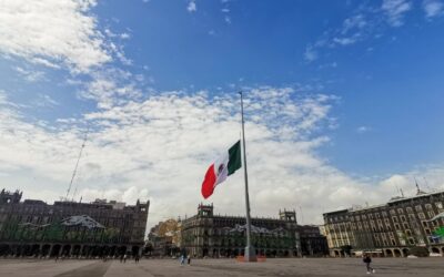 Mujer que ‘tomó el sol’ en ventana de Palacio Nacional ya fue sancionada