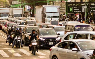 Doble Hoy No Circula 11 de marzo de 2026: qué autos no pueden salir en CDMX y Edomex este miércoles