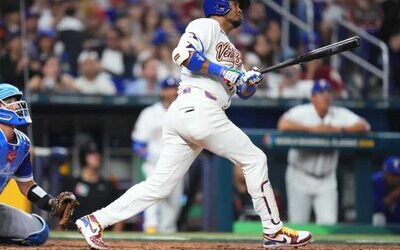 Luis Arráez impulsa a Venezuela a colocarse en 2-0