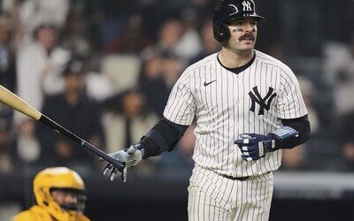 Austin Wells pega dos hits en el inicio del 2026