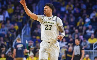 El dominicano Lendeborg impulsa a Michigan a los Elite 8 en NCAA