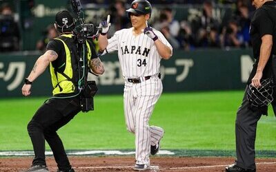 Japón gana a Australia y avanza a cuartos del Clásico