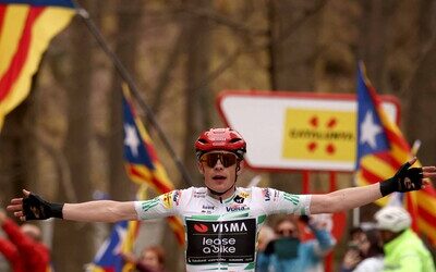 Jonas Vingegaard gana la penúltima etapa en Cataluña