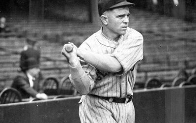 La difícil misión de ponchar a Joe Sewell