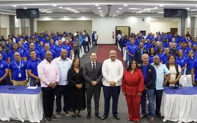 Minerd e Inefi capacitan a más de 300 docentes con taller formativo