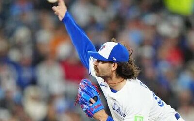 MLB: Dylan Cease poncha 12 y hace historia en debut con Toronto