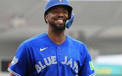 MLB: Eloy Jiménez es enviado a ligas menores por los Azulejos