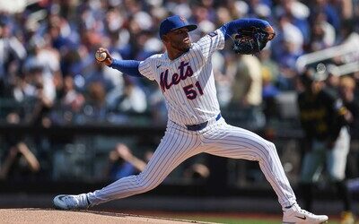 MLB: Freddy Peralta debuta con triunfo y Mets castigan a Skenes