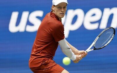 Jannik Sinner barre a Tiafoe rumbo a semis del Masters 1000 Miami