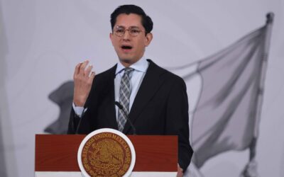 Roberto Velasco llama a defender la soberanía nacional y a migrantes