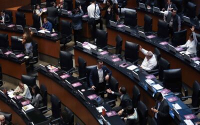 Senado avala reforma para que haya registro electrónico de las horas trabajadas