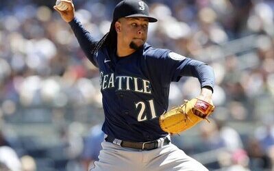 Castillo sufre y Rodríguez se va en blanco en derrota de Marineros