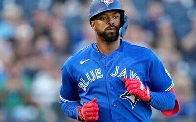 Medias Rojas aumentan racha al vencer a Azulejos