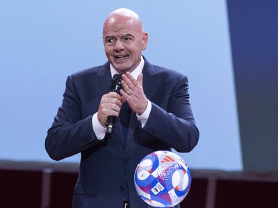 FIFA dice que Infantino desconocía la solicitud para Canadá