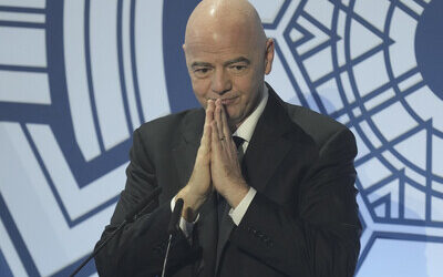 FIFA: Infantino impulsa su reelección en FIFA tras apoyo Asia y África