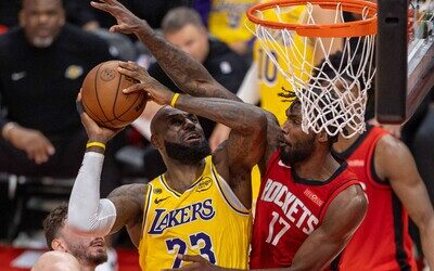 LeBron lidera la remontada de los Lakers