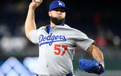 Luis García, el barbero que regresó al béisbol y está con décimo club