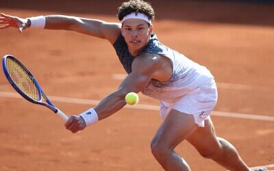 Tenis: Cobolli sorprende a Zverev y se medirá con Shelton