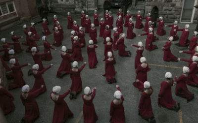 La serie distópica que marcó a toda una generación llega completa a Netflix