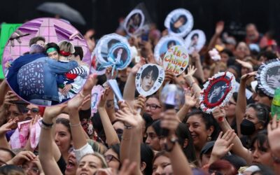 ¿Qué significa ARMY y cómo nació el poderoso fandom de BTS?